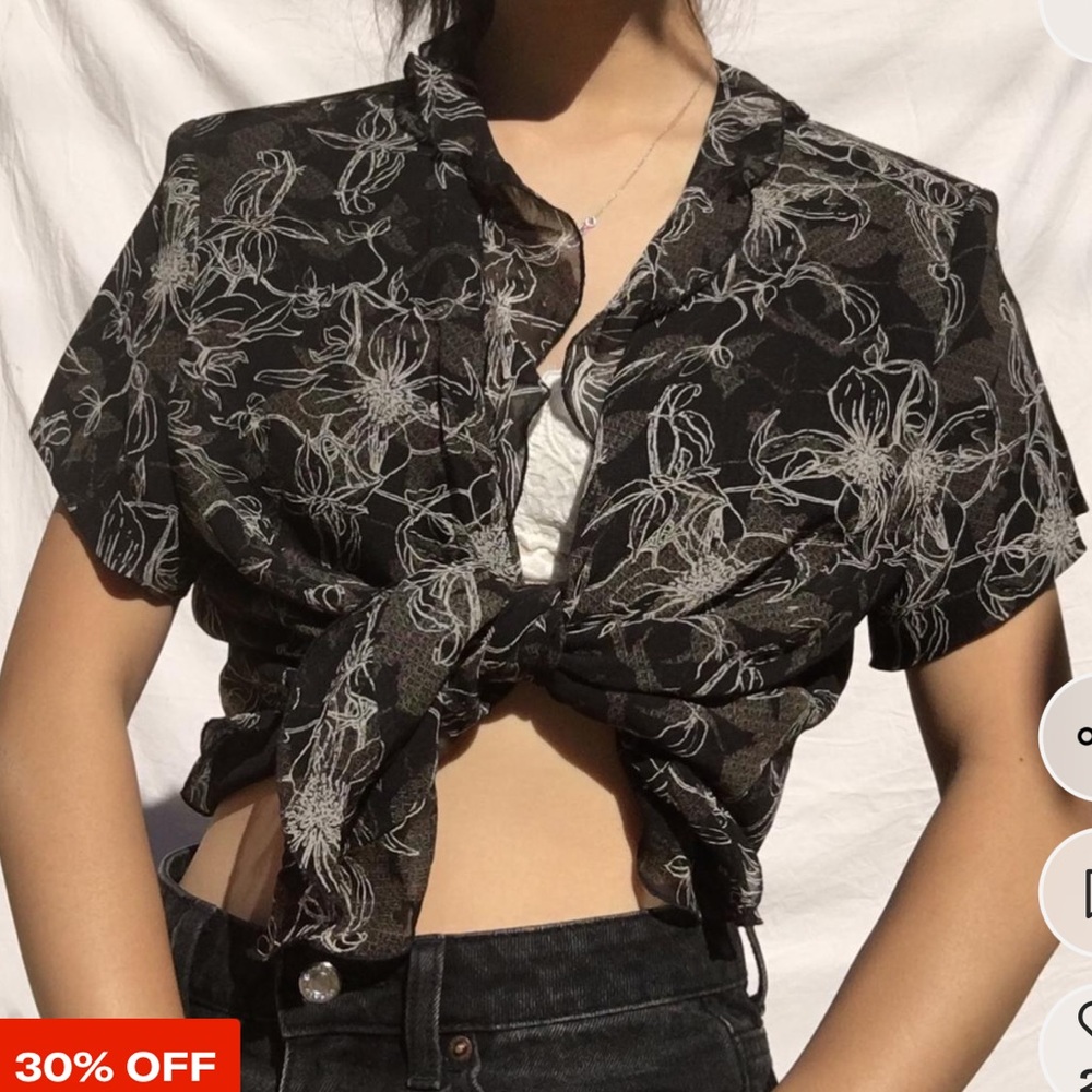 American Vintage Black Floral Blouse